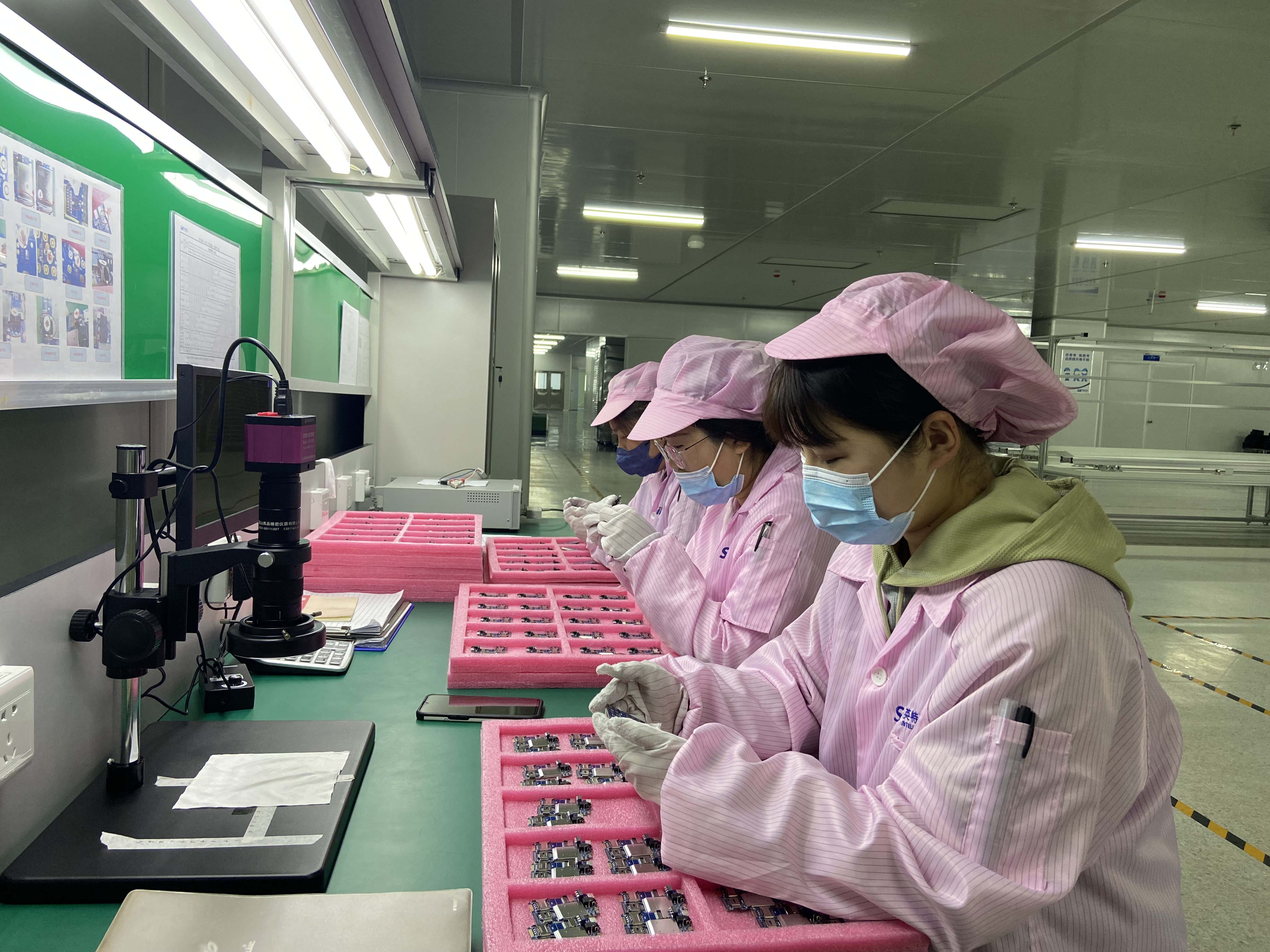 PCBA电路板为什么需要三防漆？三防涂漆的作用是什么？